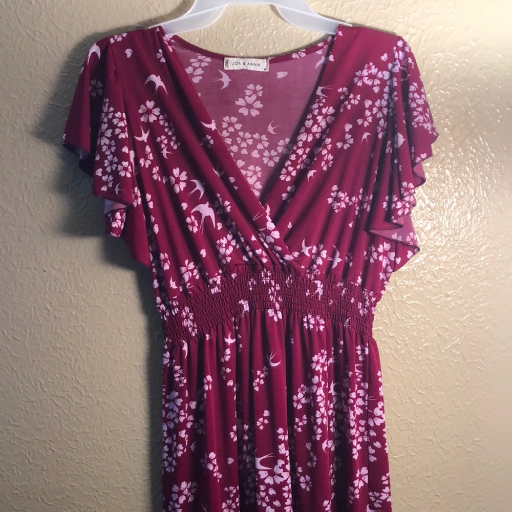 nice dress to walk around in